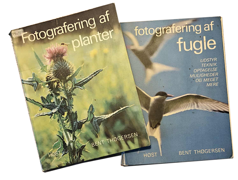 Fil:BentThoegersen boeger.png